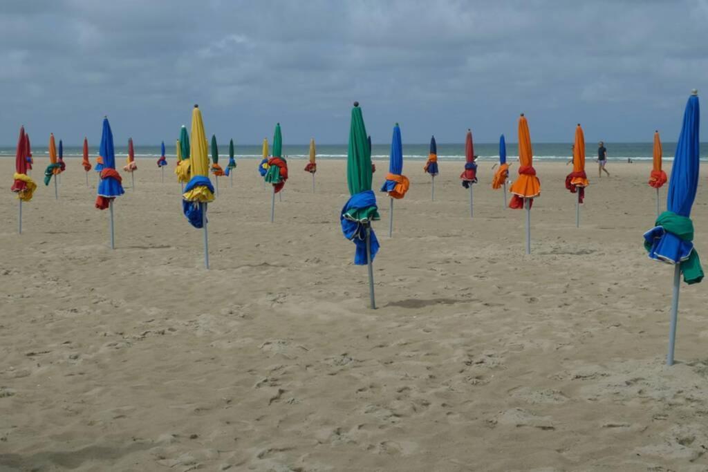 Nid Douillet A Bagatelle Apartment Deauville Bagian luar foto