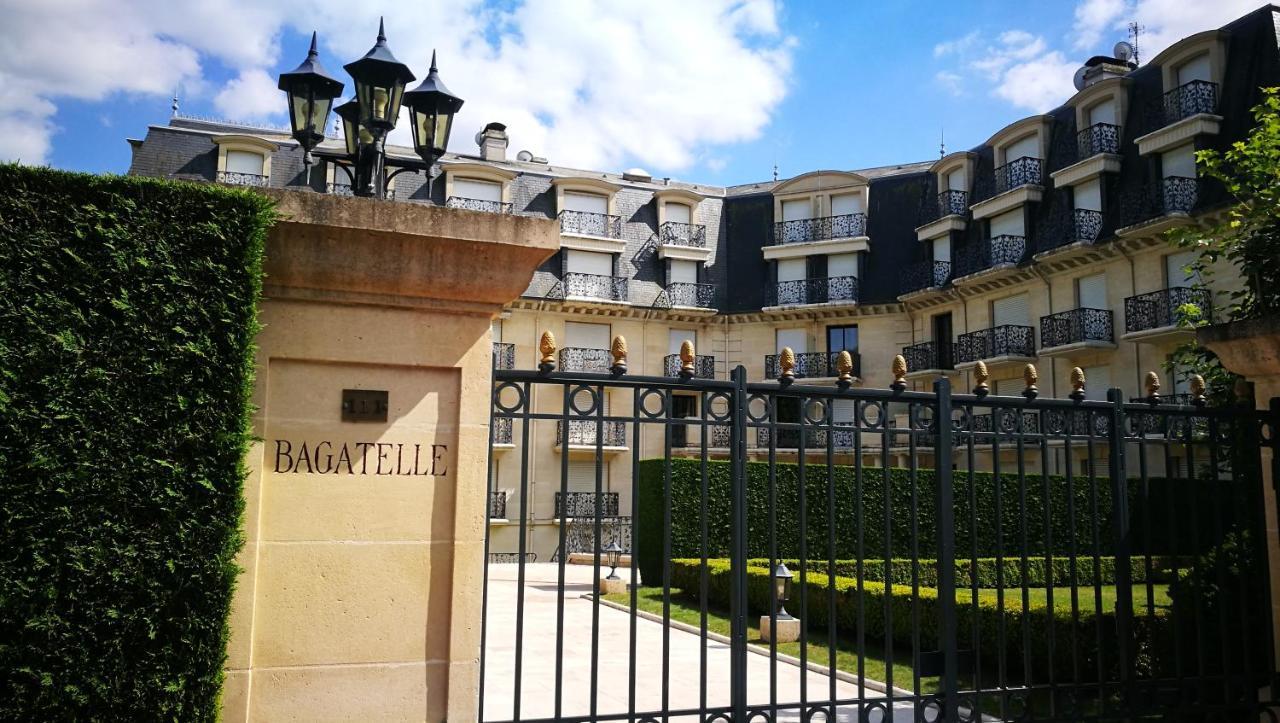 Nid Douillet A Bagatelle Apartment Deauville Bagian luar foto
